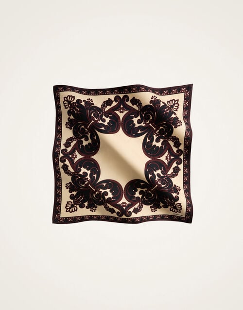 La Doublej Foulard 135 Corsini Placée Cream In Silk Wool