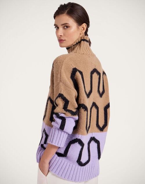 la doublej Comber Turtleneck Camel & Lilac in Wool