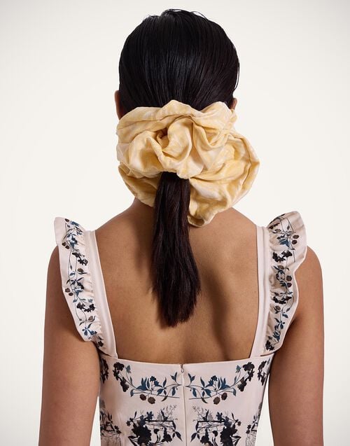 La Doublej Giga Scrunchie Iris Yellow In Jacquard