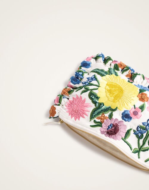 La Doublej Hand Pochette Caper Ivory In Embroidery