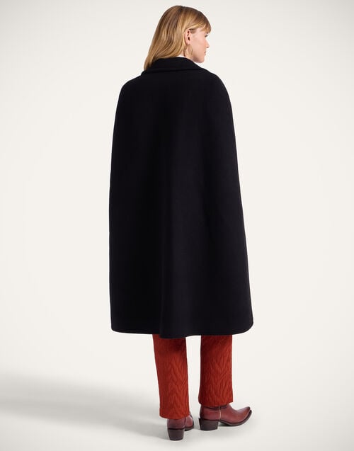 la doublej Milano Cape Black in Wool