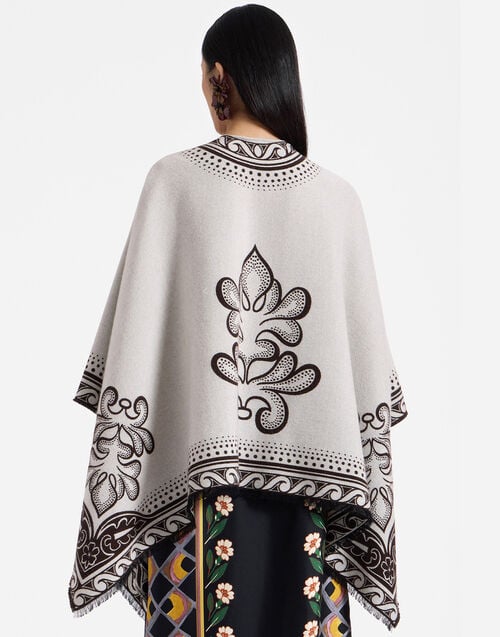 La Doublej Poncho Herald Cream In Herald Chiné