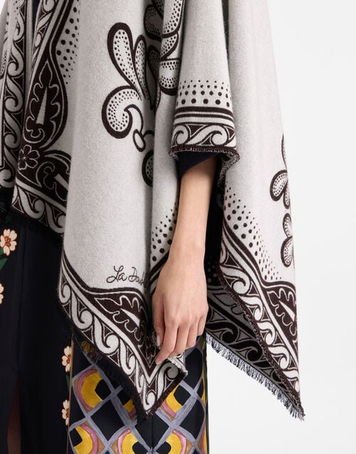 La Doublej Poncho Herald Cream In Herald Chiné