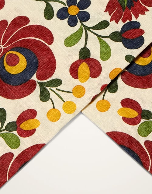 La Doublej Large Tablecloth Windflower Placée Bordeaux In Linen