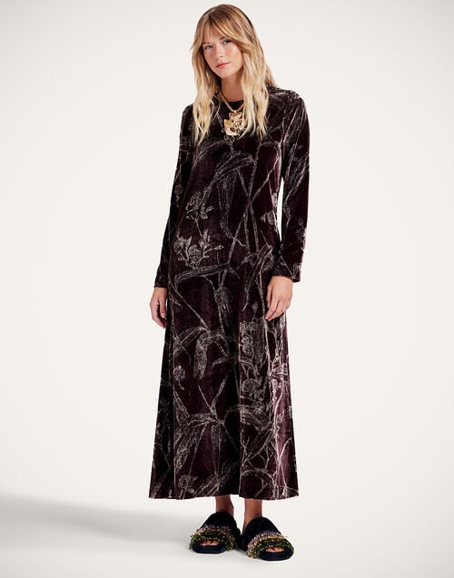 la doublej Long Sleeve Swing Dress Bamboo Burgundy in Viscose Mix