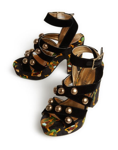 La Doublej Medal Wedge Scarab Black In Faille With Studs