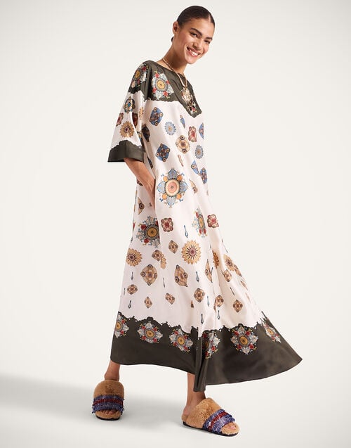 la doublej Muumuu Dress Round Neck Nucleus Placée Off White in Silk Twill
