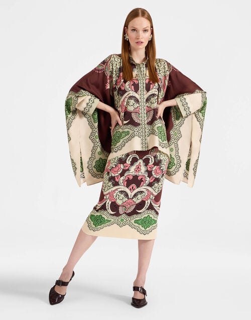 la doublej Pencil Skirt Portal Placée Brown in Envers Satin