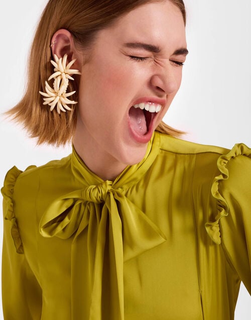 La Doublej Primavera Earrings Solid Ivory In Acrylic Resin