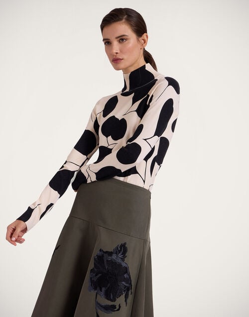 la doublej Silky Turtleneck Lunaria Light Pink in Silk & Wool