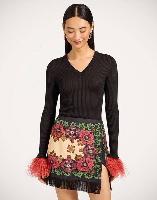 la doublej V-Neck High Kick Top Solid Black in Ribbed Silk Cashmere With Feathers