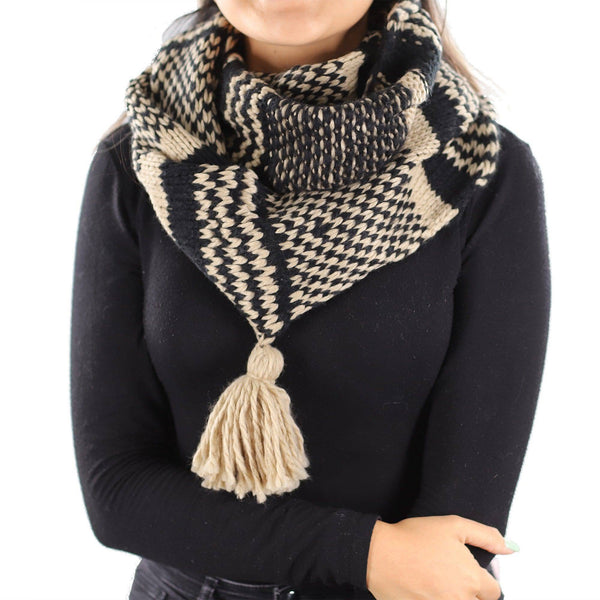 la fiorentina Knit Infinity Muffler w/ Tassel - Black/Oatmeal