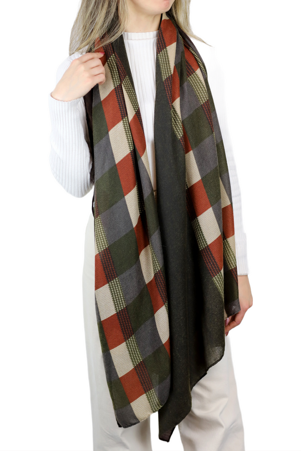 La Fiorentina La Fiorentina Checkered Print Lightweight Wrap 100% Polyester - Green