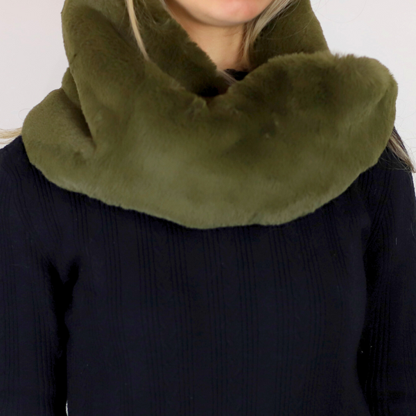 La Fiorentina Faux Fur Infinity Scarf - Olive