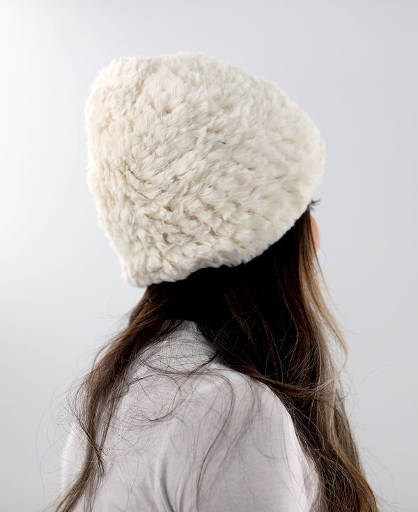 la fiorentina Faux Fur Plush Hat - Ivory