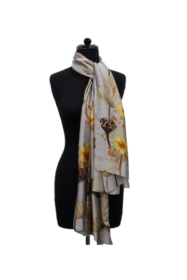 La Fiorentina Floral Pattern Scarf