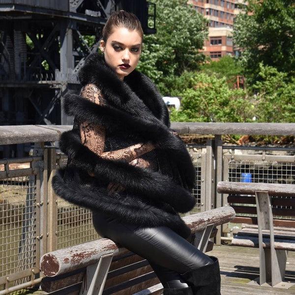 la fiorentina Fox Fur and lace wrap