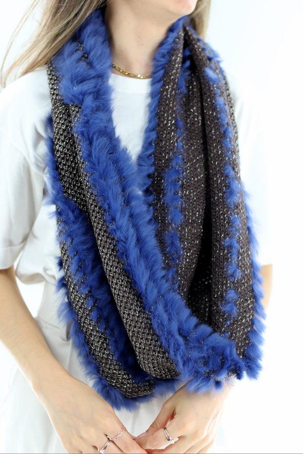 la fiorentina Rabbit Trim Infinity Scarf - Topaz