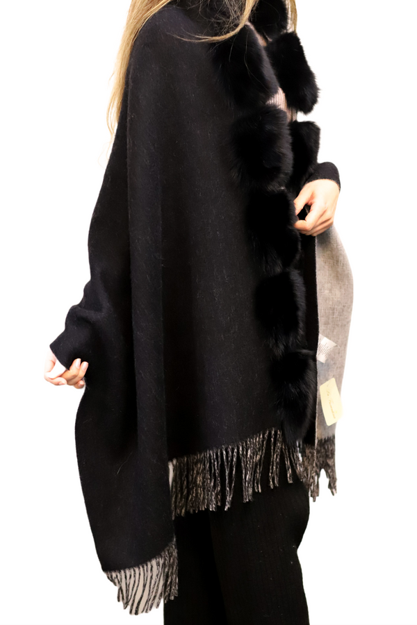 La Fiorentina La Fiorentina Reversible Two Tone Wool Wrap With Fox Trim - Black