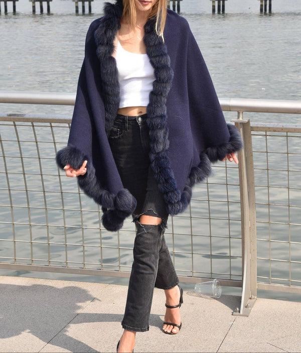 la fiorentina Wrap with Fox Pom Border - Dark Blue