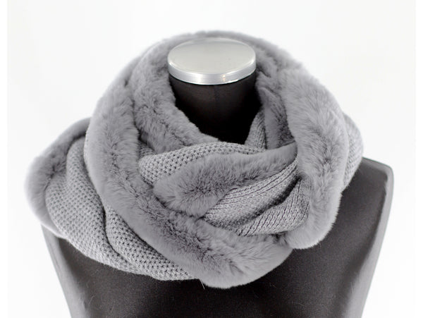 La Fiorentina Luxurious Honeycomb Rex Rabbit Fur Scarf - Grey - One Size