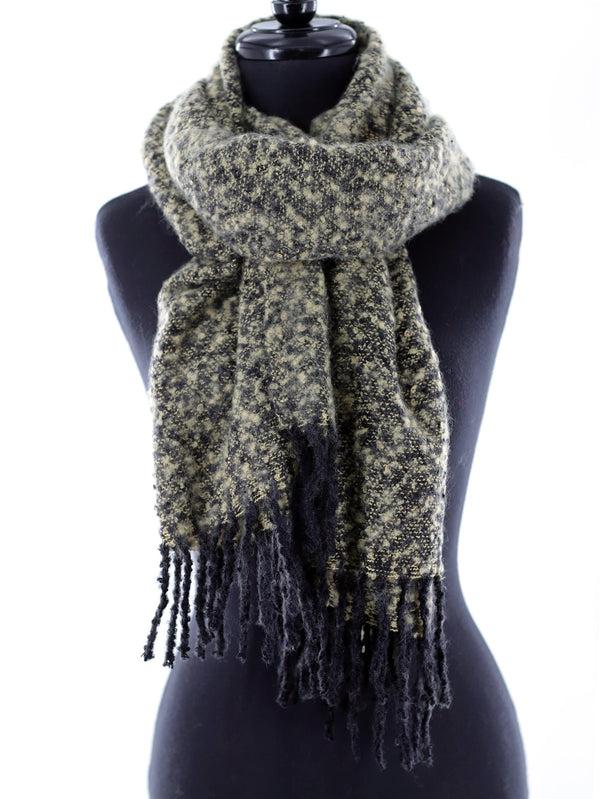 La Fiorentina Muffler Scarf Plush With Fringe - Black/Ivory