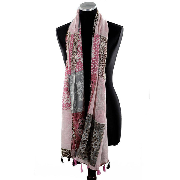 la fiorentina Paisley Print Scarf with Tassels - Pink