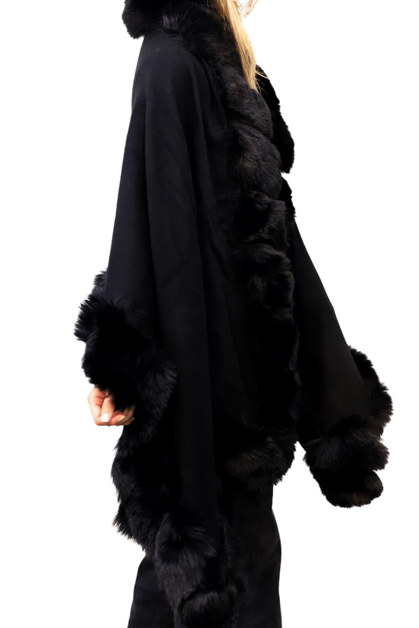 La Fiorentina Stylish Faux Trim Wrap - Black Ivory & Grey