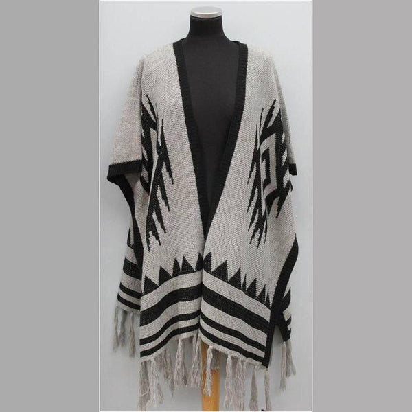 la fiorentina Wrap with Aztec Print and Fringe - Grey/Black