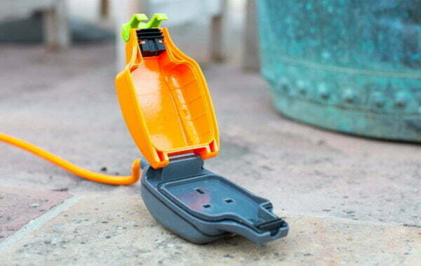 La Hacienda 15m Weatherproof Extension Lead