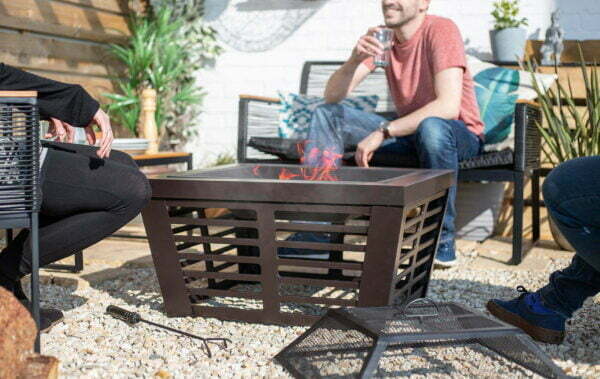 La Hacienda Elda Firepit