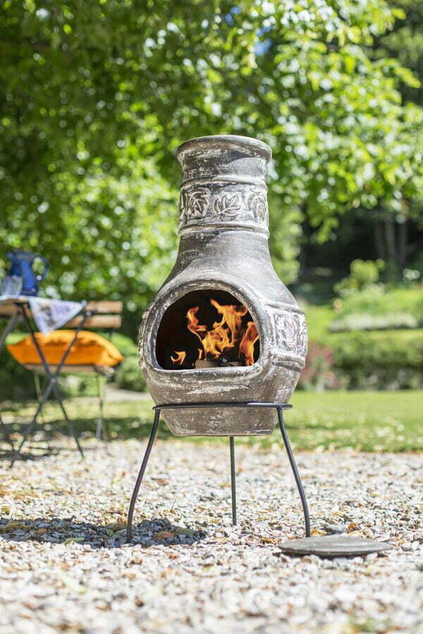 La Hacienda Maple Leaf Chimenea