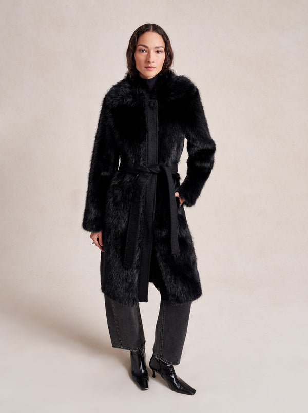 la ligne Alpine Maxi Coat
