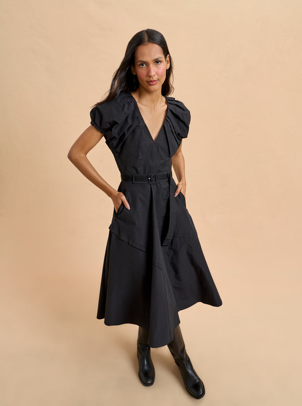 la ligne Avalon Dress