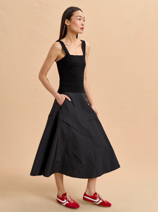 la ligne Avalon Skirt