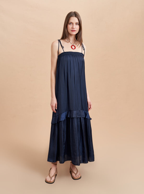 la ligne Fleur Dress