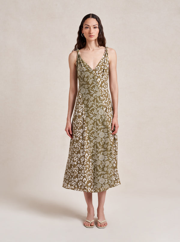 la ligne Joelle Dress