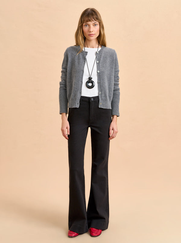 la ligne Mer High-Rise Flare Jean