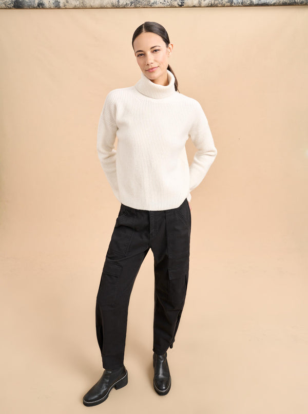 la ligne Mini Toujours Turtleneck - Pre-Loved