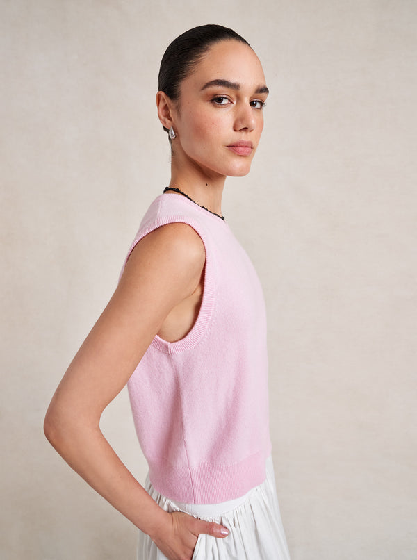 La Ligne Solid Lean Lines Shell Vest