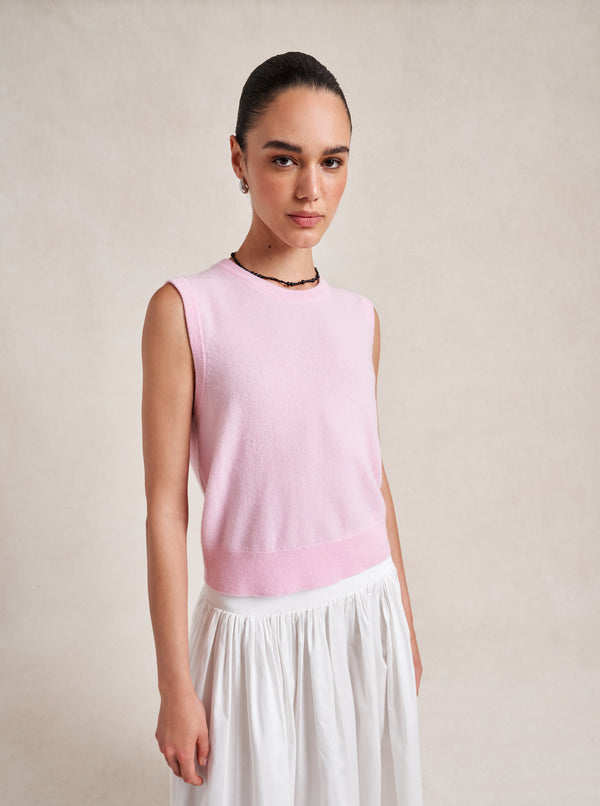 la ligne Solid Lean Lines Shell Vest