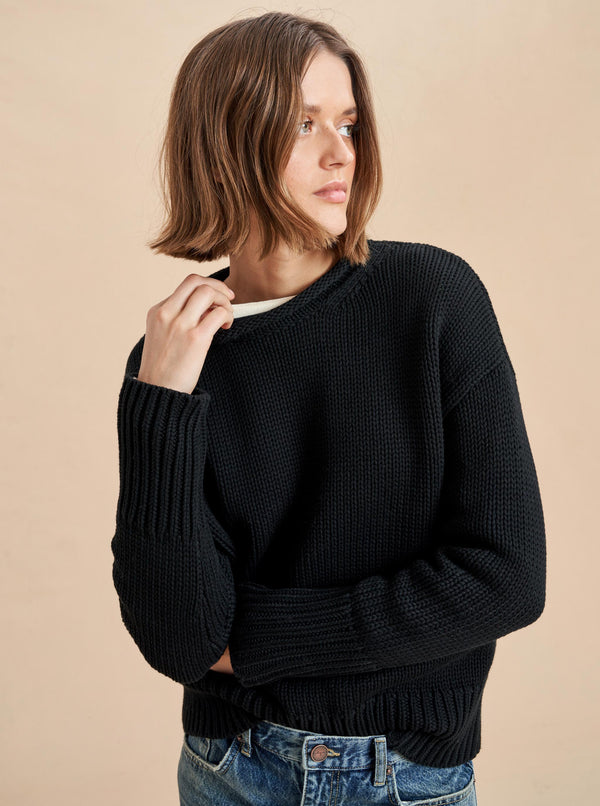 la ligne Solid Marina Sweater