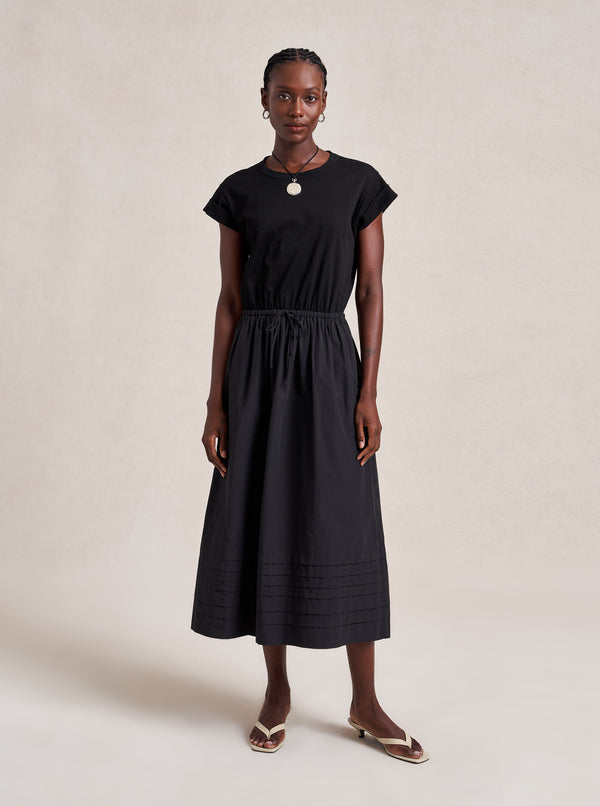 la ligne Wilhelmina Dress