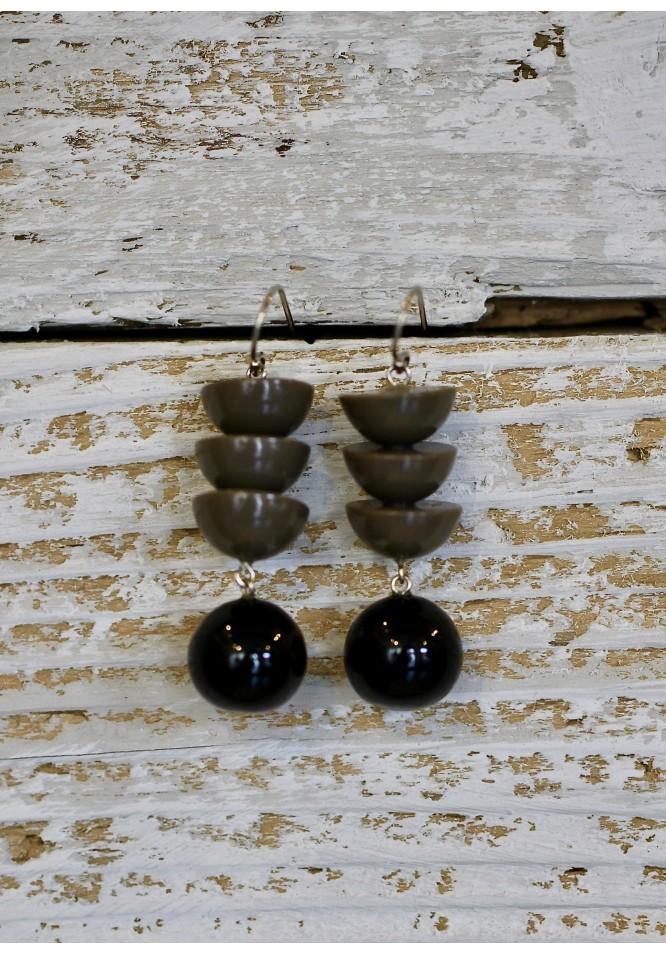 La Muse Bobble Earrings Grey
