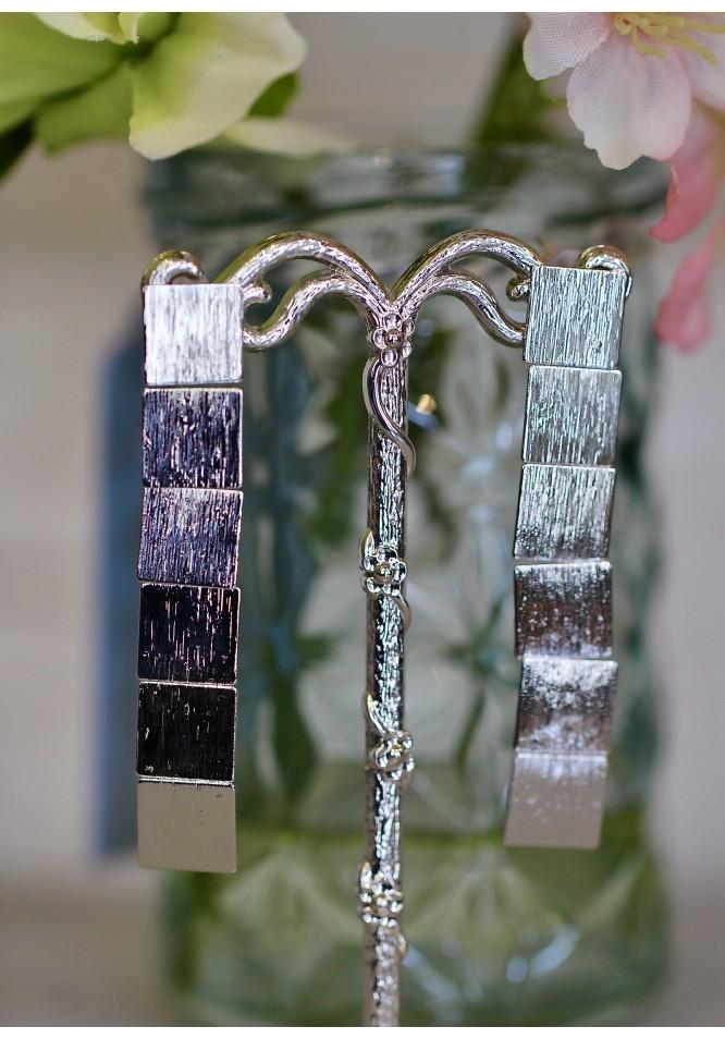 la muse Dangly Square earrings