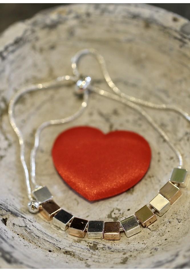 La Muse Friendship Style Cube Bracelet