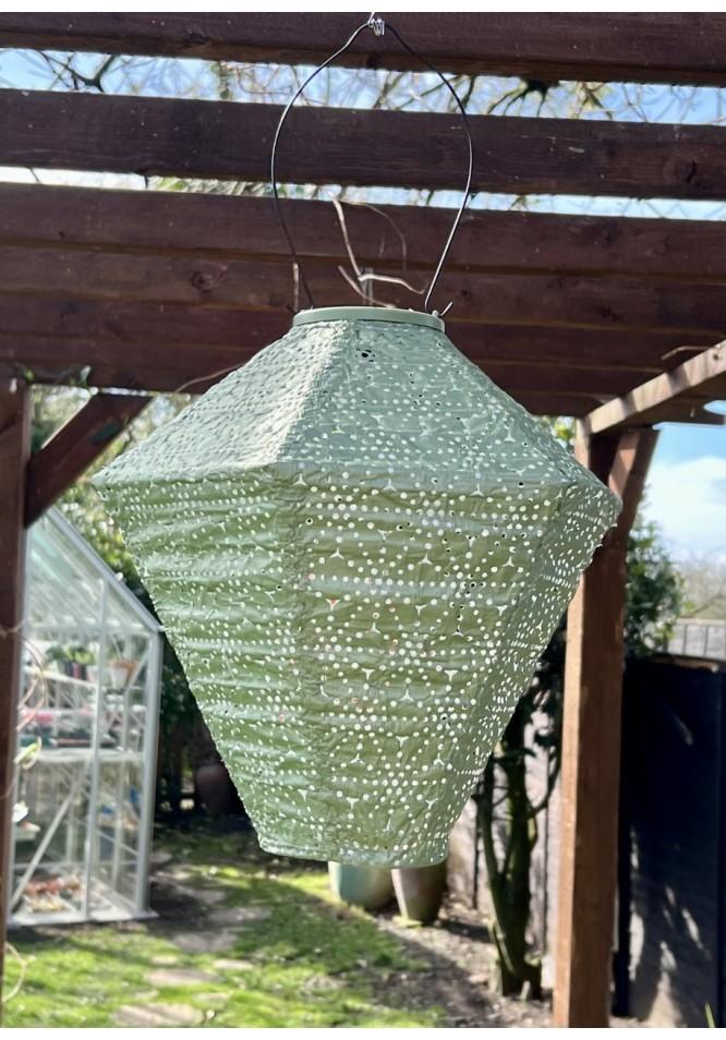 la muse Garden lantern diamond