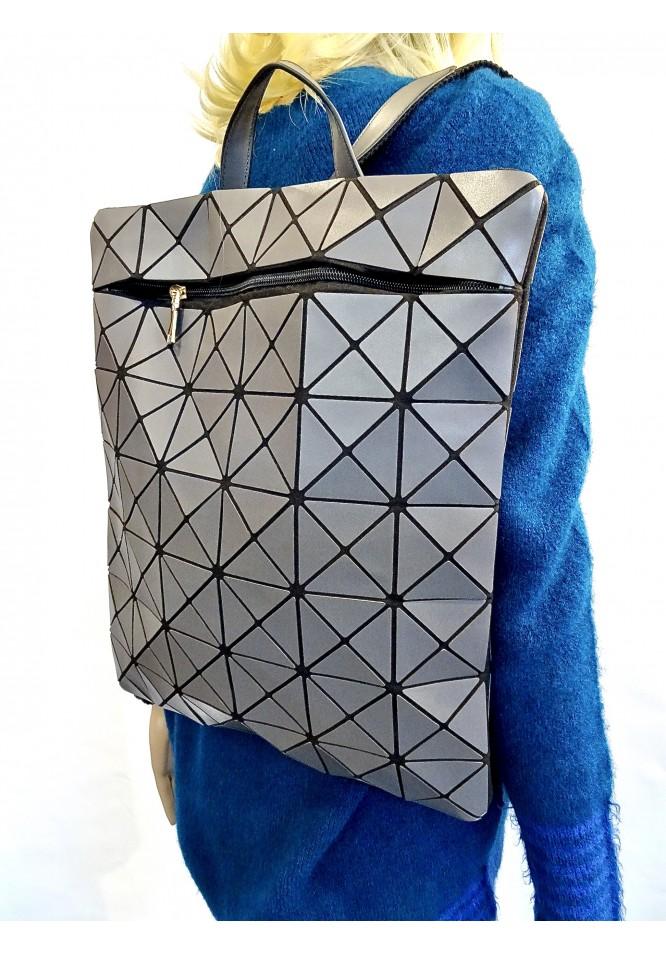 La Muse Geometric Back Pack