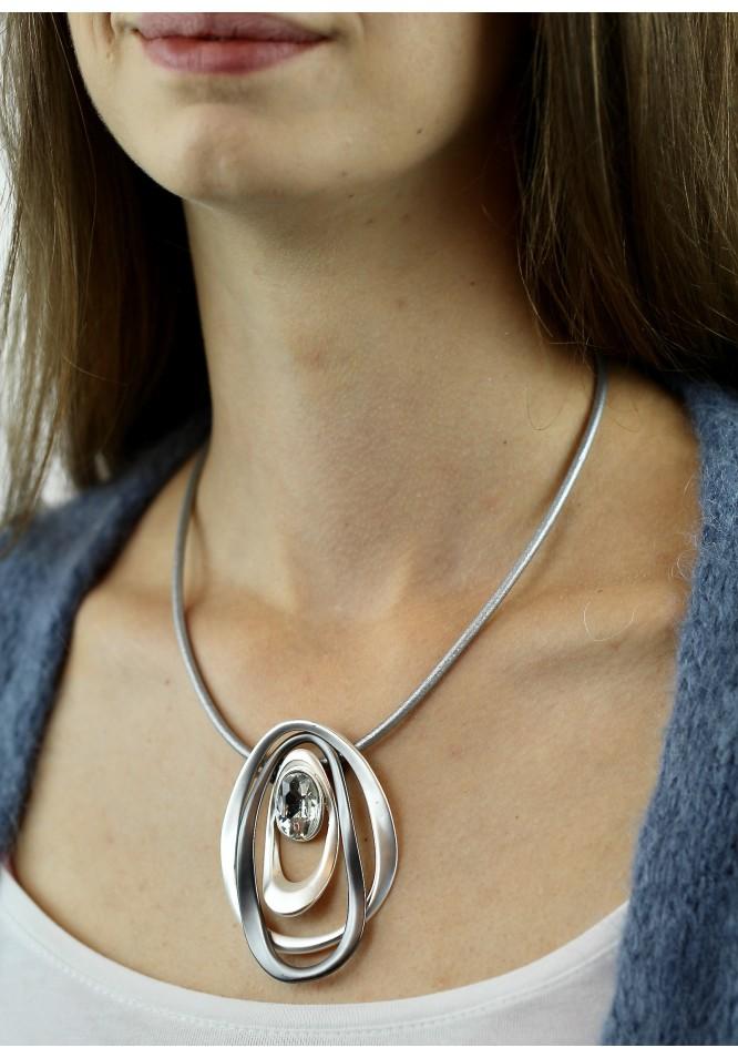 la muse Hoops and crystal necklace