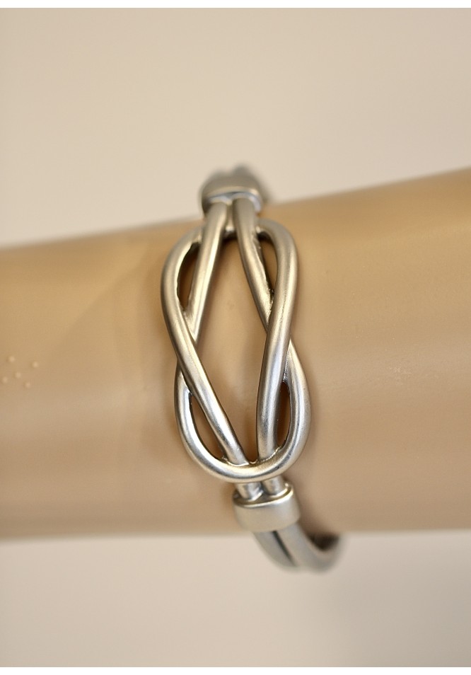 La Muse Interlinked Loop Bracelet